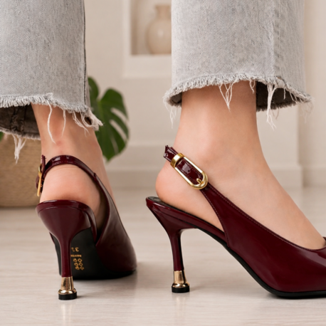 Kadın Bordo Rugan Tokalı Sivri Şık Topuklu Stiletto Ayakkabı