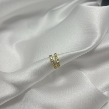Dotline Küpe – Çift Sıra Zirkon Taşlı Geçirmeli Gold