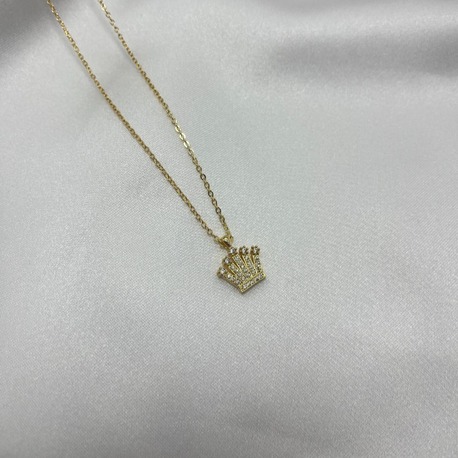 Mini Taç Figürlü Zirkon Kolye – 925 Kaplama
