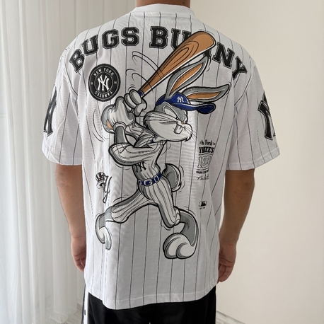 Bugs Bunny Oversize Beyaz Tişört