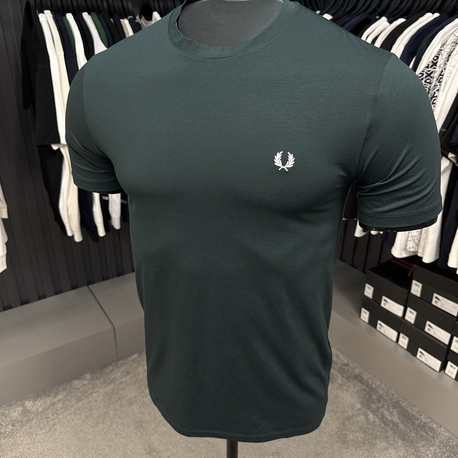 Fred Perry Modal Kırışmayan Kumaş (410-Koyu Yeşil)