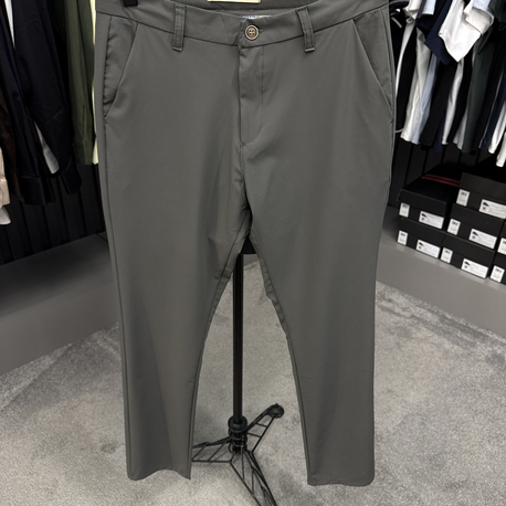 Prada Kırışmayan Kumaş Jogger Pantolon(1357-Yeşil)