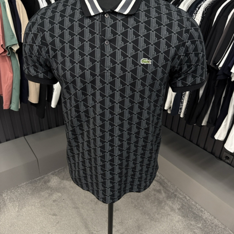Monogram Desenli  Detaylı Polo Yaka(10002-Siyah)