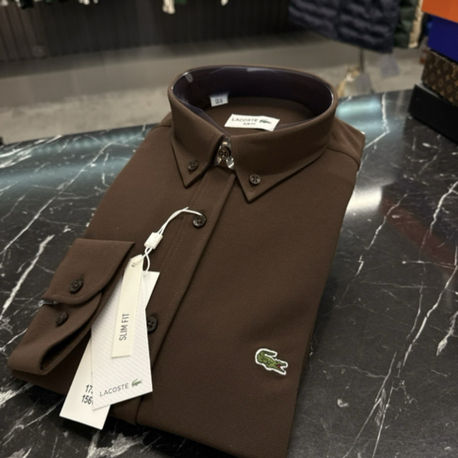 Outlet ürünü Kırışmayan Gömlek REGULAR KESİM (Kahve- 421)