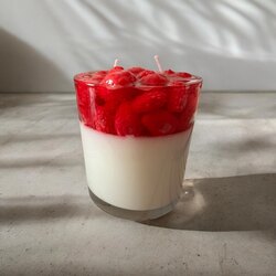Kırmızı Meyveli Magnolia Mum
