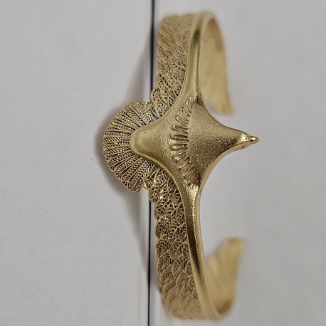 Kuş Figür Desenli Vintage bilekliğimiz