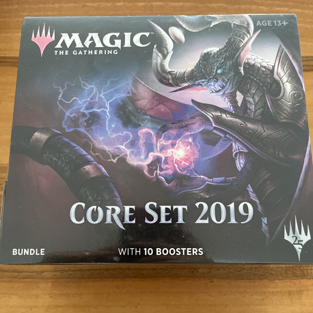 Magic The Gathering: Core Set 2019 Bundle