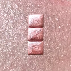 Strawberry. el yapımı ışıltılı sedefli suluboya