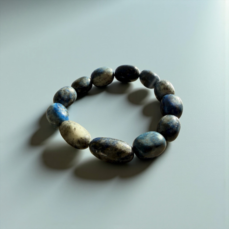 No. 910 / The Midnight Oracle - Amorf Kesim Lapis Lazuli Bileklik