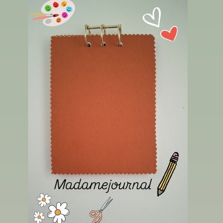 Kenarı oymalı defter (3delikli)200gr