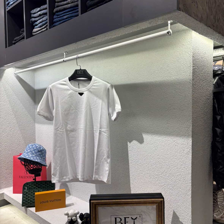 Prada New t-shirt