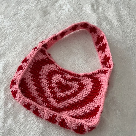Kalpli Örgü Çanta – El Yapımı Tapestry Crochet Tasarım