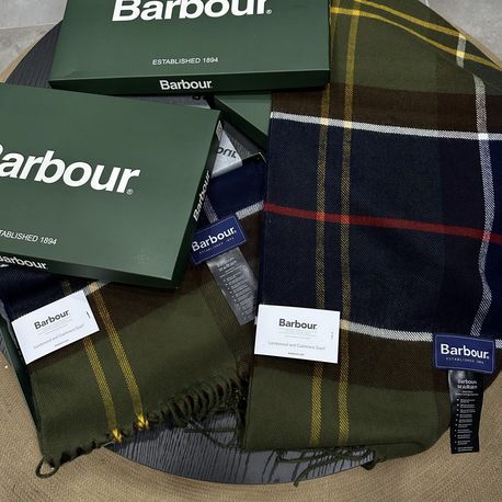 Barbour Kutulu Atkı !