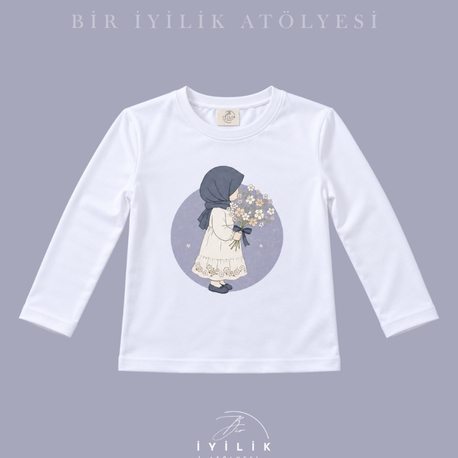 "Leylak Güzeli" Özel Tasarım Tişört
