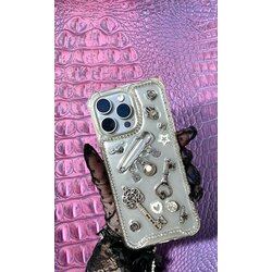 Kişiye özel charmlı phone case