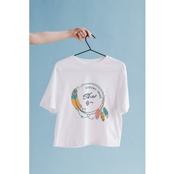 She Is Strong & Brave Oversize Tişört Unisex