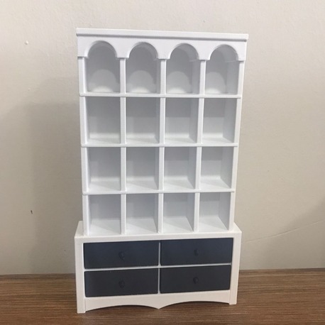 Dollhouse için Kitaplık