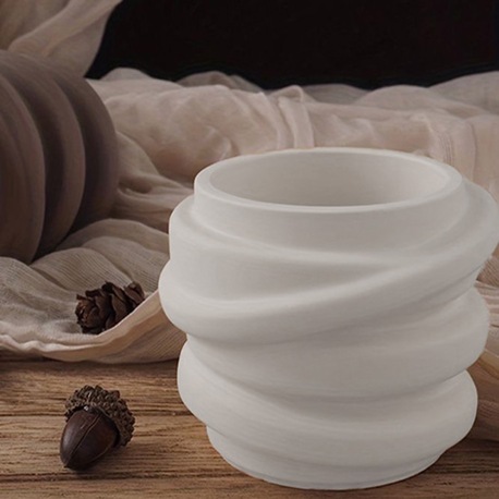 Beyaz Renk Dalgalı Minimal Dekor Kutu