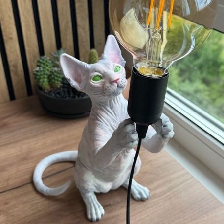 Sfenks Kedi Masa Lambası
