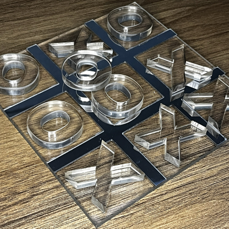 Şeffaf Pleksi XOX (Tic Tac Toe) Strateji Oyunu – Modern & Dekoratif Masa Oyunu 