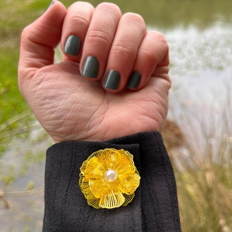 Golden Bloom Kol Düğmesi & Broş