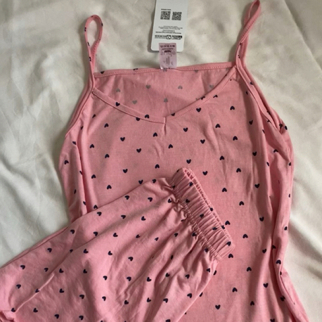 PEMBE KALPLİ İP ASKILI ŞORTLU TAKIM