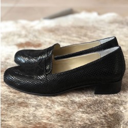 Loafer Siyah Yılan Baskı Deri Ayakkabı
