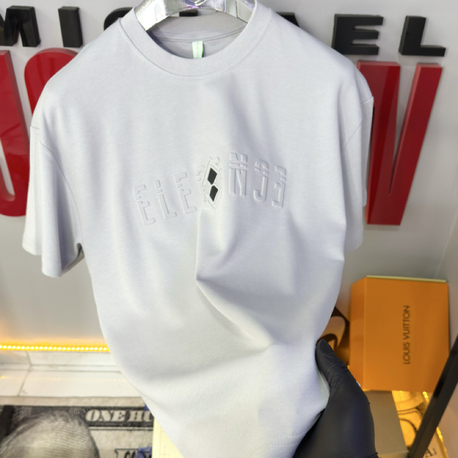KABARTMALI BASKI PREMIUM GÖĞÜS DETAY T-SHIRT