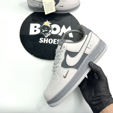 NIKE AIR FORCE 1 LOW