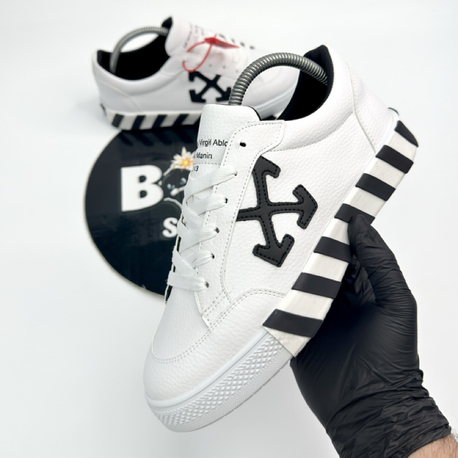 OFF WHİTE SNEAKER 