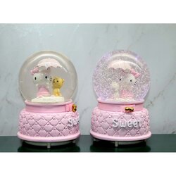 Hello Kitty Büyük Boy Kar Küresi