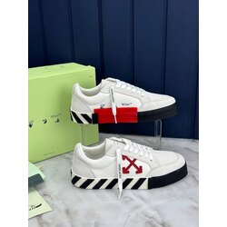 Off - White ✨