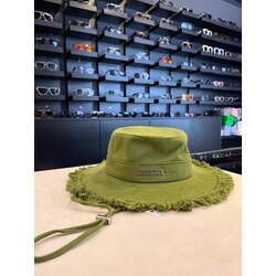 JACQUEMUSS HAT İTHAL