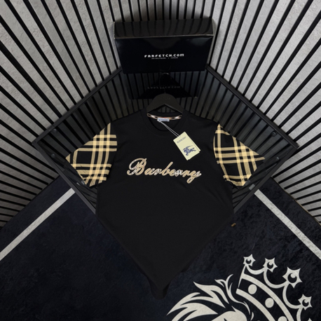 BURBERRY NAKIŞ VE KOL DETAY PREMİUM T-SHIRT