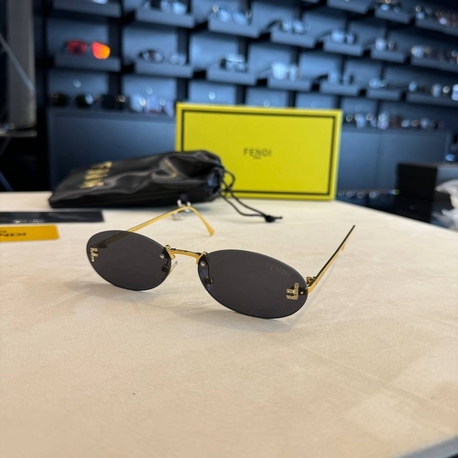 Fendi polarize güneş gözlüğü 