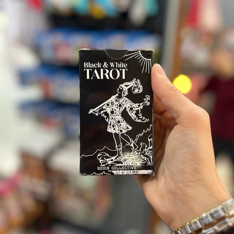 Black & White Tarot