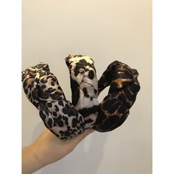 Saten leopar taç