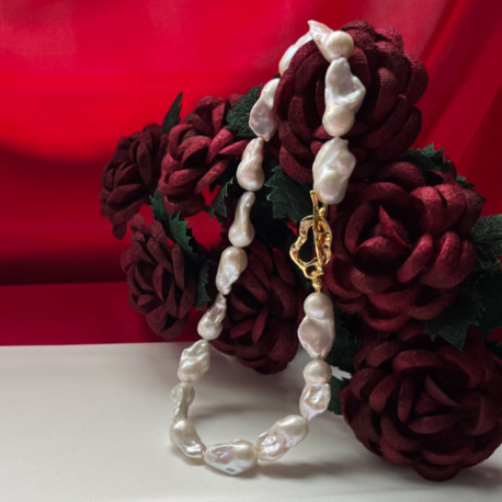3A+ Fireball Baroque Necklace