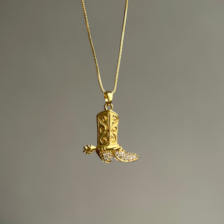 Gold Taşlı Çizme Kolye
