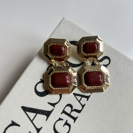 Gold Bordo Detaylı Vintage Küpe