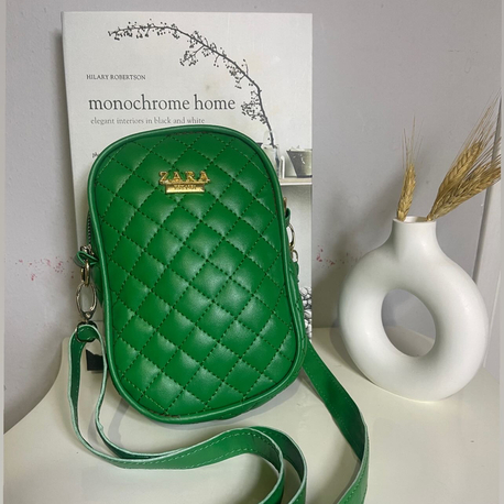 Yeşil Kapitone Mini Omuz Çantası – Zara Model (200₺)