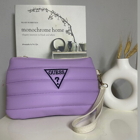 Lila Guess Model Mini Omuz Çantası (200₺)