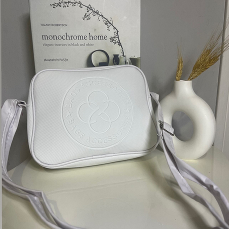 Beyaz Spor Omuz Çantası – Bags Accessories Model (200₺) 