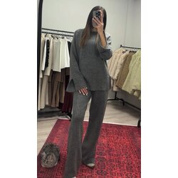 Gri triko takım 