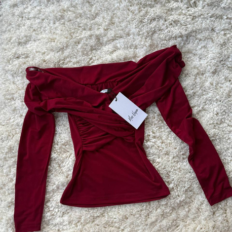 Bordo Çapraz omuz detaylı bluz
