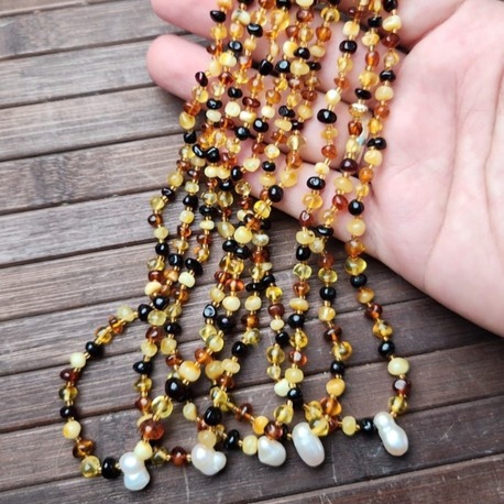 %100 Doğal Damla Kehribar  Çocuk  Kolyesi  İnci  Tasarımlı 45 CM