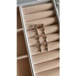 Vip taşlı dolly küpe gold 