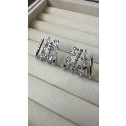 Silver Taşlı Çoklu Küpe