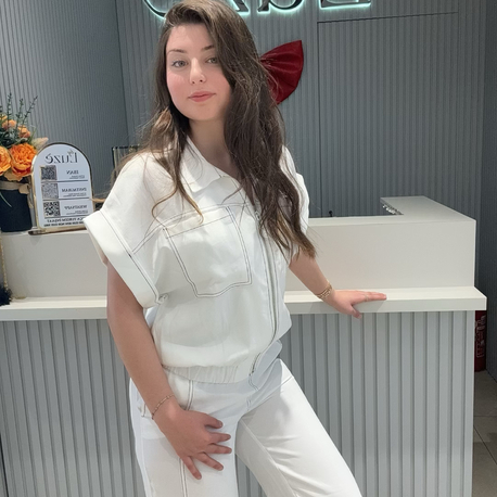 BEYAZ YELEKLİ TAKIM