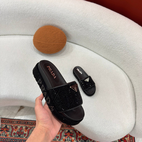 PRADA İTHAL TAŞLI TERLİK